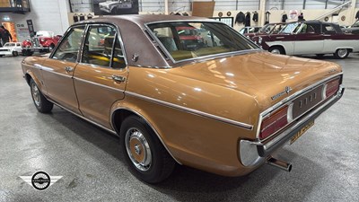 Lot 104 - 1974 FORD GRANADA GHIA AUTO