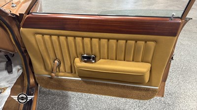 Lot 104 - 1974 FORD GRANADA GHIA AUTO