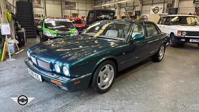 Lot 110 - 1996 JAGUAR XJR AUTO