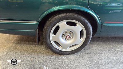 Lot 110 - 1996 JAGUAR XJR AUTO