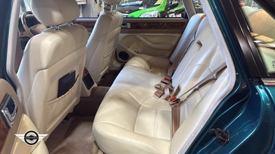 Lot 110 - 1996 JAGUAR XJR AUTO