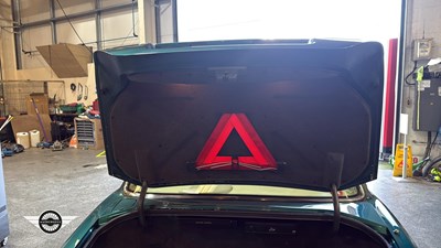 Lot 110 - 1996 JAGUAR XJR AUTO