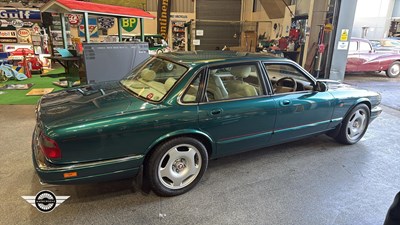 Lot 110 - 1996 JAGUAR XJR AUTO