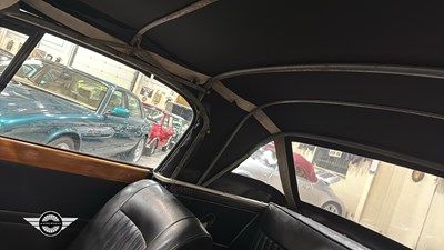 Lot 124 - 1968 TRIUMPH VITESSE