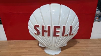 Lot 13 - SHELL GLASS GLOBE