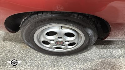 Lot 512 - 1986 PORSCHE 924 AUTO