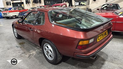 Lot 512 - 1986 PORSCHE 924 AUTO