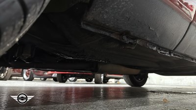 Lot 512 - 1986 PORSCHE 924 AUTO