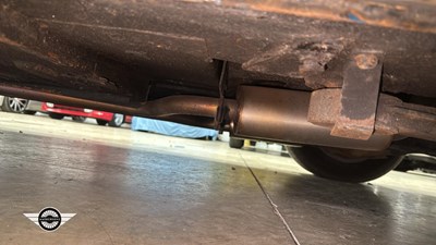 Lot 8 - 1978 DAIMLER SOVEREIGN 4.2 LWB AUTO