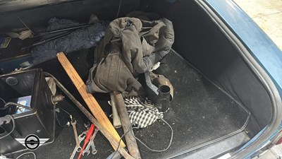 Lot 8 - 1978 DAIMLER SOVEREIGN 4.2 LWB AUTO