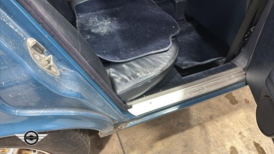 Lot 8 - 1978 DAIMLER SOVEREIGN 4.2 LWB AUTO