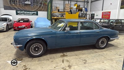 Lot 8 - 1978 DAIMLER SOVEREIGN 4.2 LWB AUTO