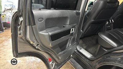Lot 858 - 2008 LAND ROVER RANGE ROVER VOGUE TDV8 A