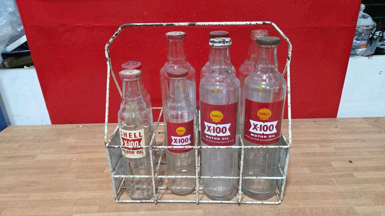 Lot 15 - SHELL X-100 OIL BOTTLES IN CRATE