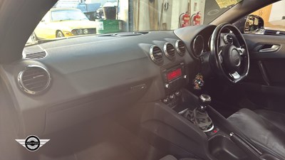 Lot 52 - 2007 AUDI TT FSI