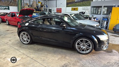 Lot 52 - 2007 AUDI TT FSI