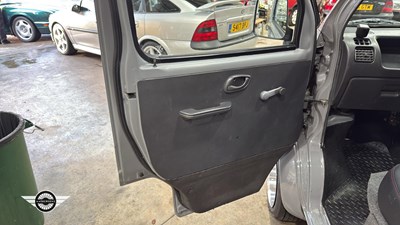 Lot 68 - 2002 SUZUKI CARRY