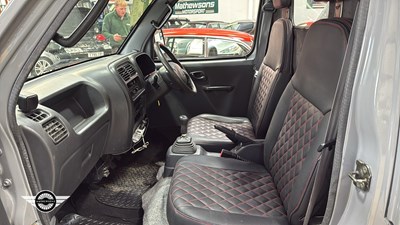 Lot 68 - 2002 SUZUKI CARRY