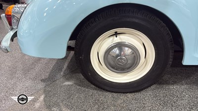 Lot 112 - 1966 MORRIS MINOR 1000