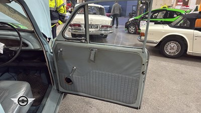 Lot 112 - 1966 MORRIS MINOR 1000