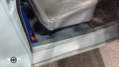 Lot 112 - 1966 MORRIS MINOR 1000