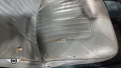 Lot 112 - 1966 MORRIS MINOR 1000