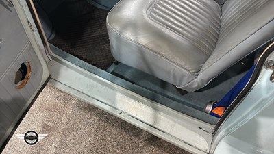 Lot 112 - 1966 MORRIS MINOR 1000