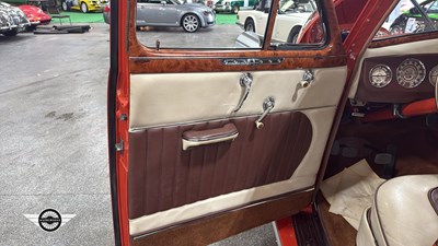 Lot 142 - 1942 BUICK SPECIAL