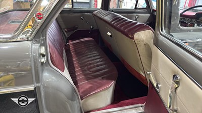 Lot 26 - 1960 FORD ZODIAC