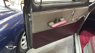 Lot 26 - 1960 FORD ZODIAC