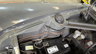 Lot 26 - 1960 FORD ZODIAC