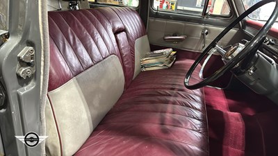 Lot 26 - 1960 FORD ZODIAC