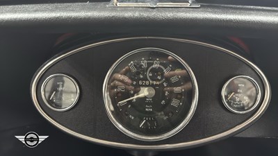 Lot 146 - 1967 MORRIS MINI COOPER