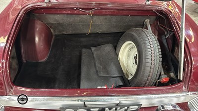 Lot 28 - 1961 FORD ZEPHYR/ZODIAC MK II