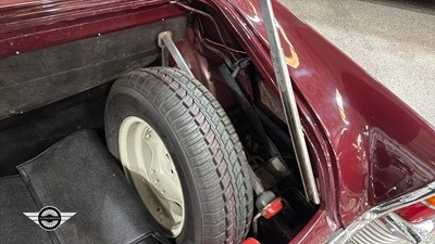 Lot 28 - 1961 FORD ZEPHYR/ZODIAC MK II