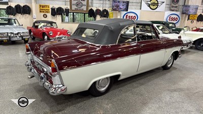 Lot 28 - 1961 FORD ZEPHYR/ZODIAC MK II