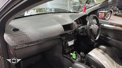 Lot 22 - 2010 VAUXHALL ASTRA CLUB 16V