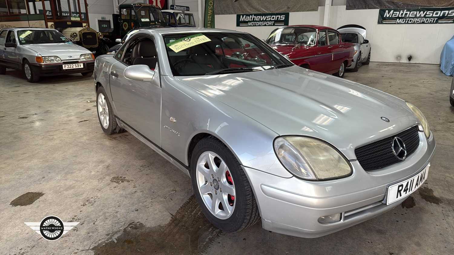 Lot 156 - 1997 MERCEDES SLK 230 KOMPRESSOR AUTO