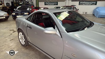 Lot 156 - 1997 MERCEDES SLK 230 KOMPRESSOR AUTO