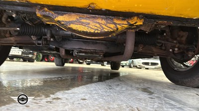 Lot 168 - 1974 TRIUMPH STAG AUTO