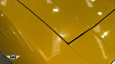 Lot 168 - 1974 TRIUMPH STAG AUTO