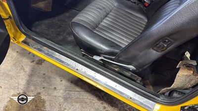 Lot 168 - 1974 TRIUMPH STAG AUTO