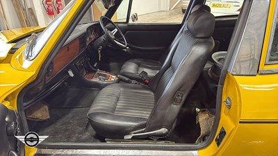 Lot 168 - 1974 TRIUMPH STAG AUTO