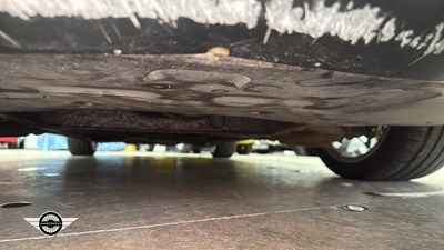 Lot 170 - 1995 ASTON MARTIN DB7 AUTO