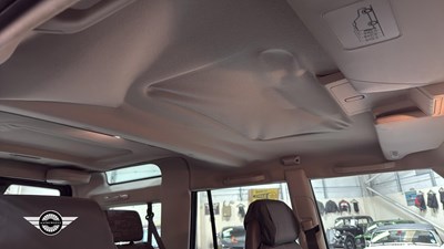 Lot 98 - 2002 LAND ROVER DISCOVERY TD5 S *256 Miles From New*