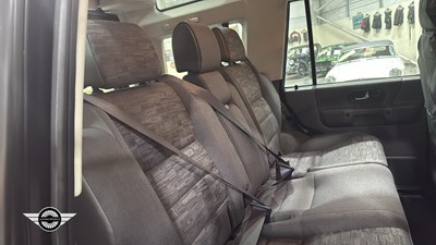 Lot 98 - 2002 LAND ROVER DISCOVERY TD5 S *256 Miles From New*