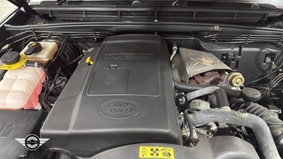 Lot 98 - 2002 LAND ROVER DISCOVERY TD5 S *256 Miles From New*