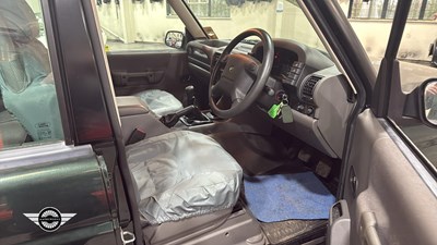 Lot 98 - 2002 LAND ROVER DISCOVERY TD5 S *256 Miles From New*