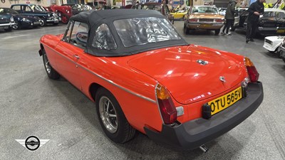 Lot 748 - 1979 MG B