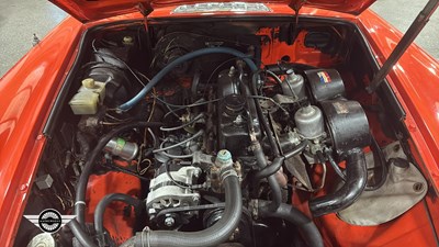 Lot 748 - 1979 MG B
